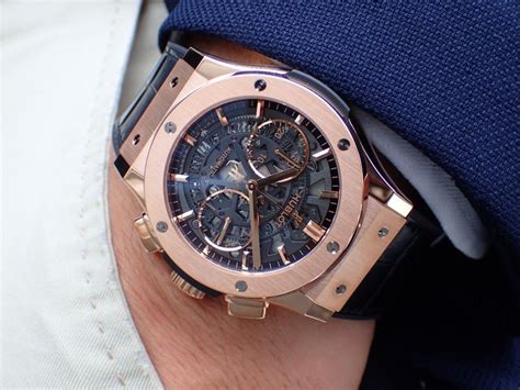 中古のウブロ(HUBLOT)の時計を買うならギャラリーレア公式通 .